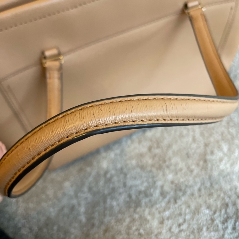 Tory Burch Parker Tote in Cardamom - Picture 7 of 12